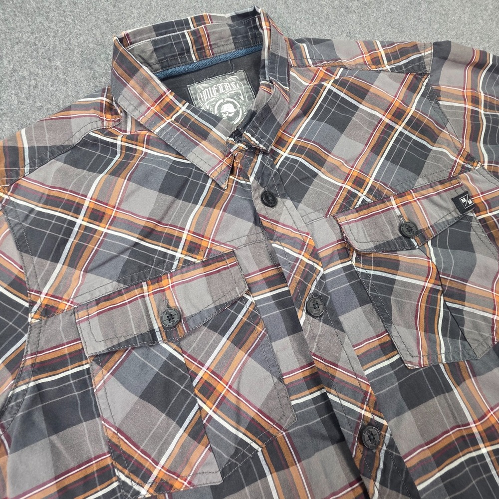 Metal Mulisha Men's Button Down Short Sleeve Shirt Size Medium‎
